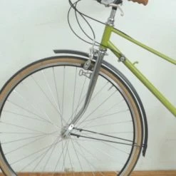 Point Fourche Vélo 28 Pouces Avec Support De Phare Et Pivot Fileté 1" -siège de vélo Grand Magasin fourche velo 28 pouces avec support de phare et pivot filete 1 full 3