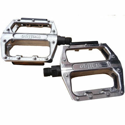 Pédales Larges Vélo BMX Et Fixie Argent 9/16 Wellgo 2 Pédales Larges Vélo BMX Et Fixie Argent 9/16 Wellgo – Image 2