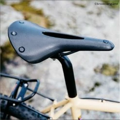 Selle Vélo Brooks Cambium C17 Carved All Weather Noire 11 Selle Vélo Brooks Cambium C17 Carved All Weather Noire -siège de vélo Grand Magasin selle velo brooks cambium c17 carved all weather noire full 6