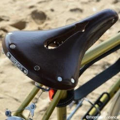 Selle Vélo Cuir Brooks B17 Carved Brun Pour Homme -siège de vélo Grand Magasin selle velo cuir brooks b17 carved brun pour homme full 5