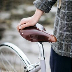 Selle Vélo Cuir Brooks B17 Short Standard Classic Pour Femme 9 Selle Vélo Cuir Brooks B17 Short Standard Classic Pour Femme -siège de vélo Grand Magasin selle velo cuir brooks b17 short standard classic pour femme full 5